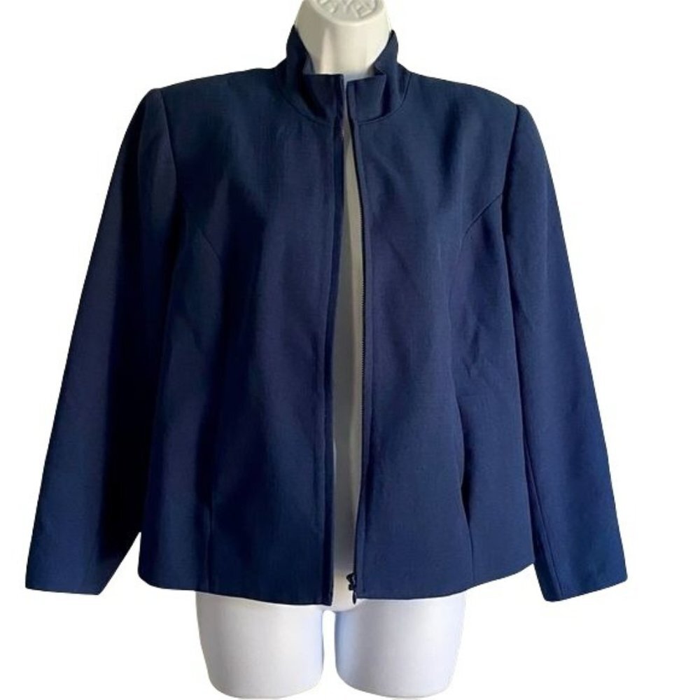 Voyager by Patchington Blue Zippered Jacket with pockets Medium